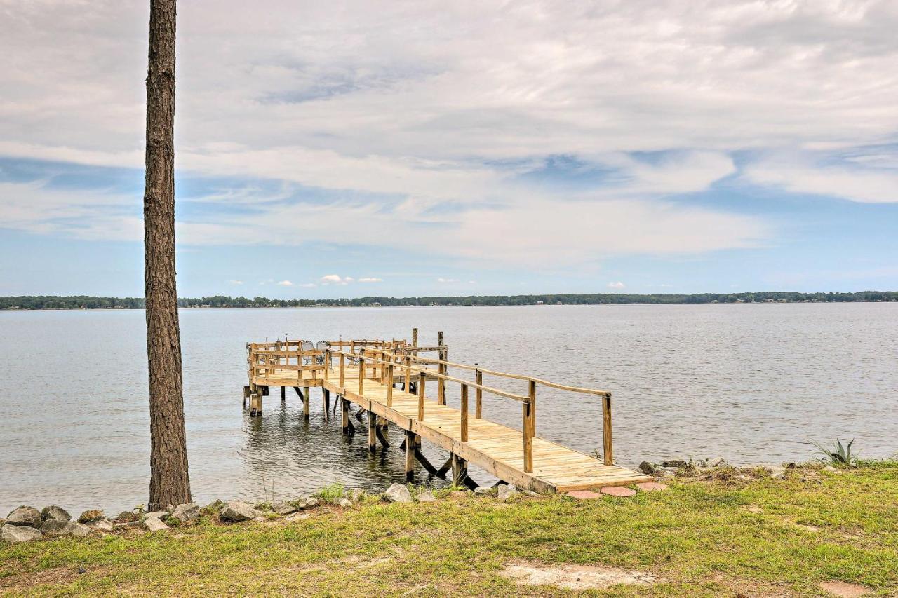Gilbert Lakefront Retreat With Private Dock! Hollywood Point Екстериор снимка